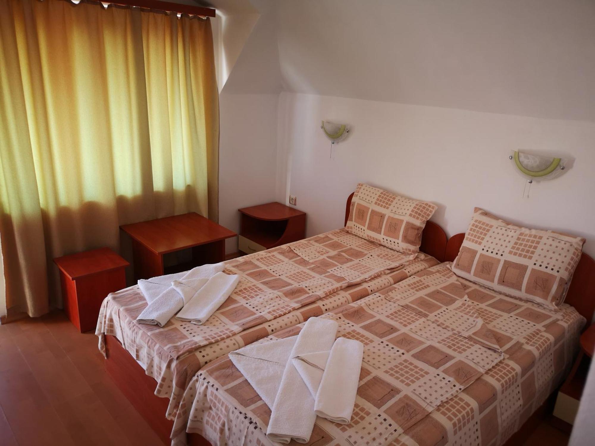 Hotel Strinava Primorsko Exterior foto